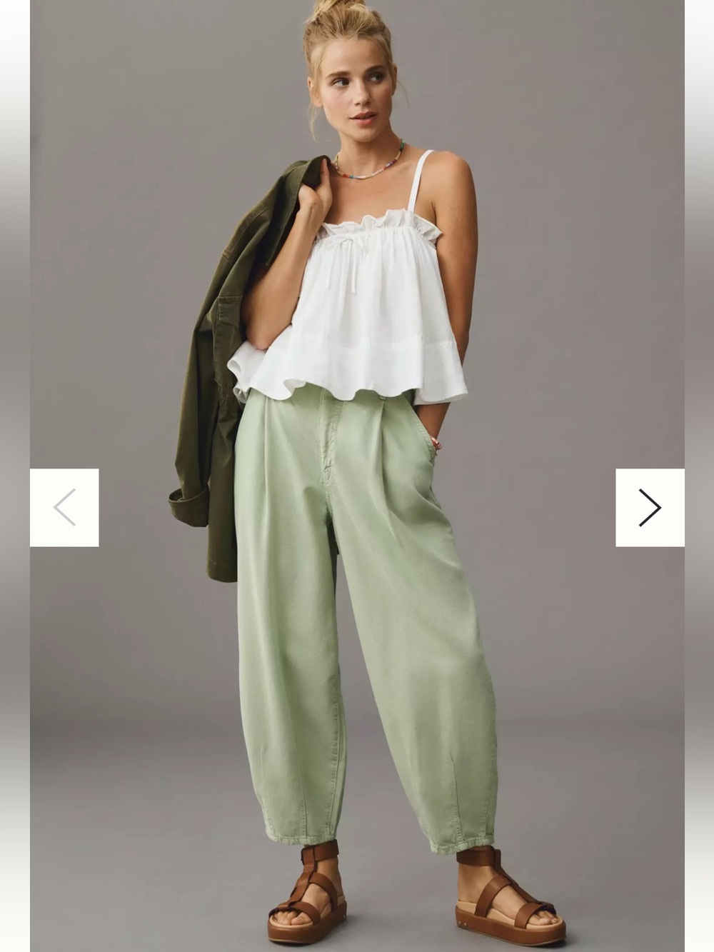ANTHROPOLOGIE PILCRO SAGE GREEN CROPPED BARREL PANTS SIZE 29